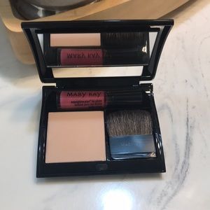 MaryKay compact